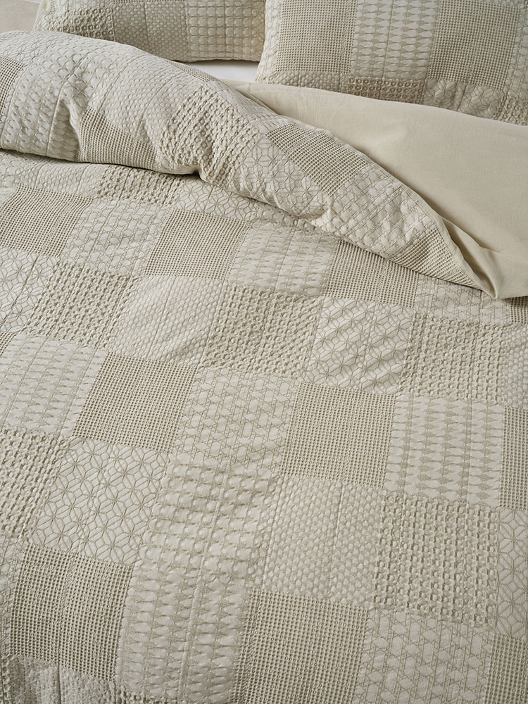 Adeline Duvet Cover Set - Image 2