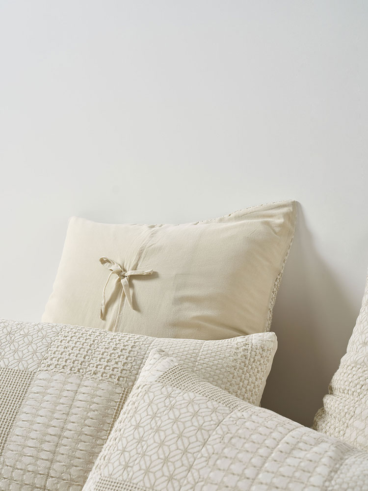 Adeline Duvet Cover Set - Image 3